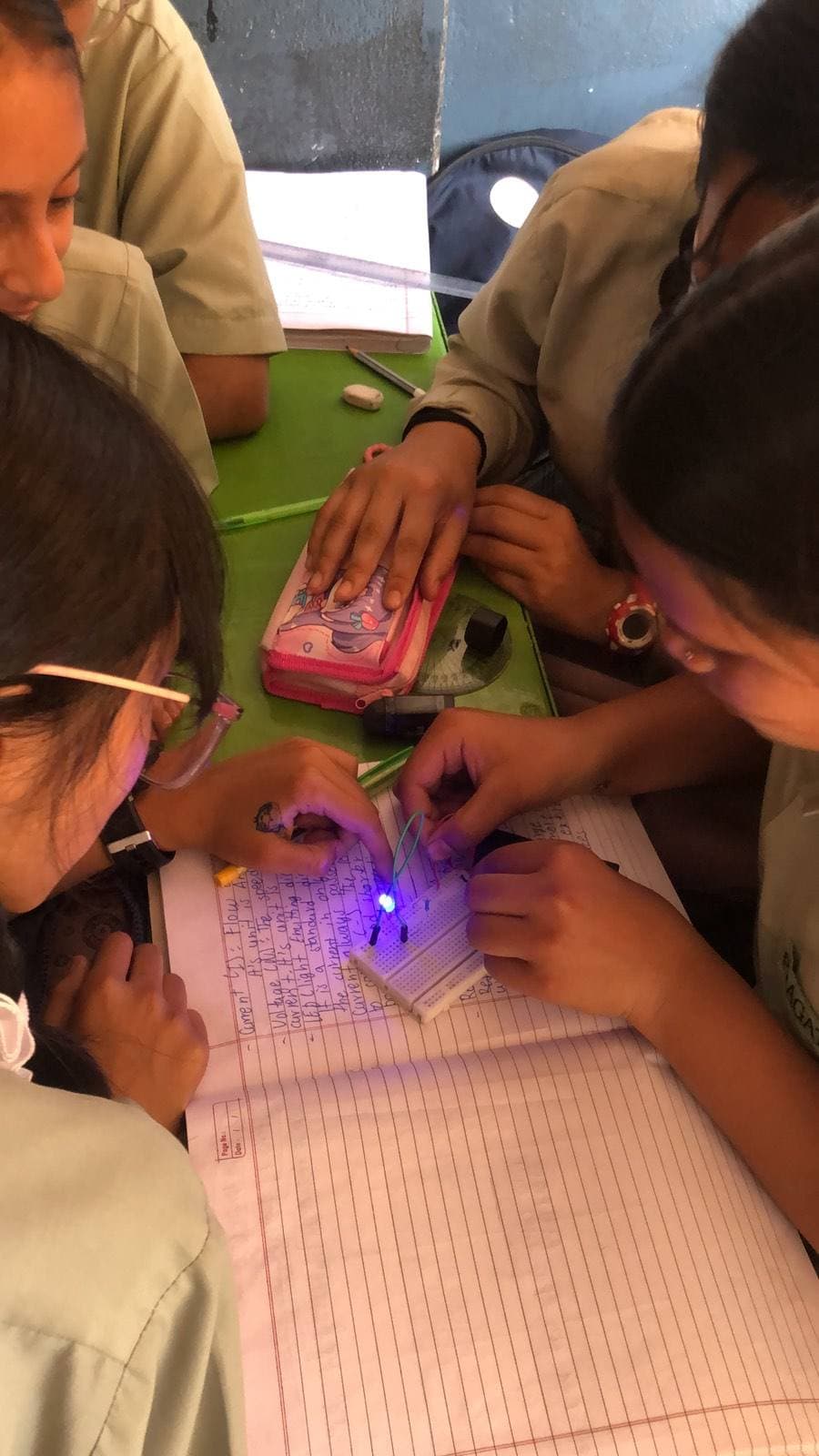 Our young learners learning in STEAM Class!
